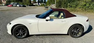 Mazda MX-5 MX-5 SKYACTIV-G 131 SAKURA Bild 4