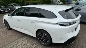 Peugeot 308 BlueHDi 130 Allure Finanzierung Garantie Bild 4
