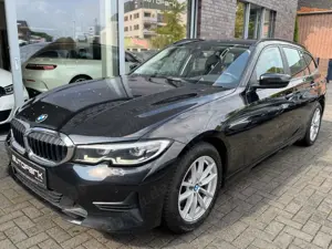 BMW 320 d Touring G31 °LED°LM17°LCProf. AHK