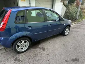 Ford Fiesta 1.4 Bild 3