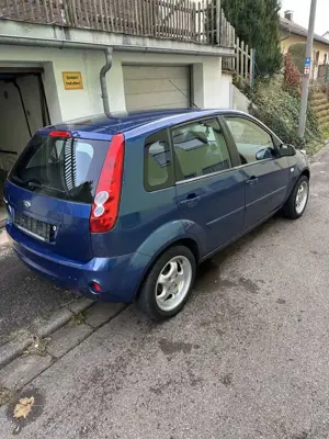 Ford Fiesta 1.4 Bild 2