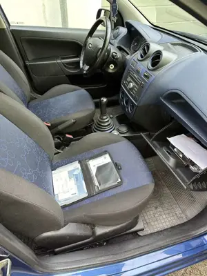 Ford Fiesta 1.4 Bild 5