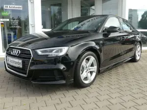 Audi A3 Limousine Quattro Sport Vollleder LED