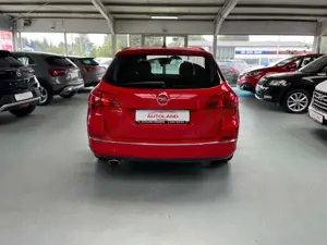 Opel Astra J Sports Tourer Active 1HD Automatik AHK Bild 5