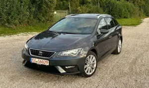 SEAT Leon XcellencePANO-NAVI-SZH-LED-ALCANT-R.KAM-ACC Bild 2