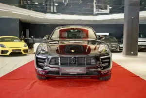 Porsche Macan GTS 21" PDLS+ ACC Sport Pano Keyless Luft