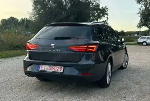 SEAT Leon XcellencePANO-NAVI-SZH-LED-ALCANT-R.KAM-ACC Bild 3