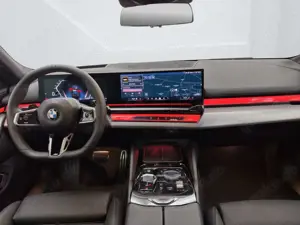 BMW 520 d xDrive Limousine [M Sport, HUD, ACC, AHK, hk So Bild 5