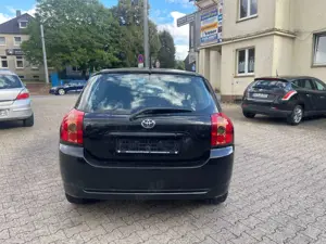 Toyota Corolla 1.6 Sol / Compact / Keyless / Automatik Bild 5