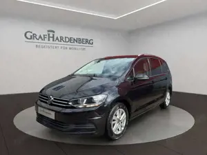 Volkswagen Touran Comfortline 1.5 TSI DSG 7Sitze Navi AHK
