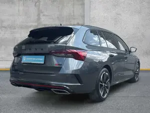 Skoda Octavia Combi RS TDI DSG 4x4 HuD AHK Bild 3