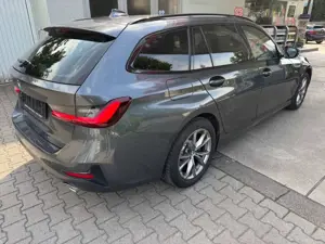 BMW 330 3 Touring 330 i xDrive Sport Line,LaserLederDAB