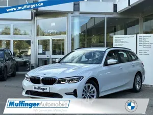 BMW 330 i T. xDrive Live-Prof.Tempom.HiFi Sitzh. AHK