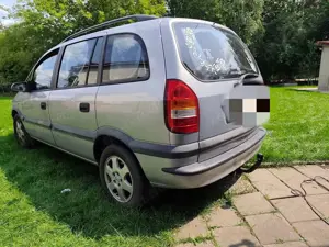 Opel Zafira Zafira 1.8 Elegance Bild 2