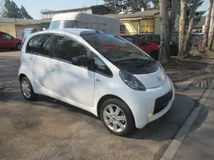 Citroen C-Zero C-ZERO Tendance incl. Batterie nur 18.700 Km Bild 2