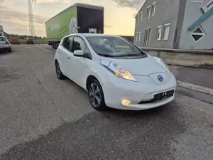 Nissan Leaf 30 kWh (mit Batterie) Acenta