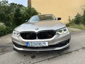 BMW 530 530d xDrive Sport Line + AHK  VOLLAUSSTATTUNG