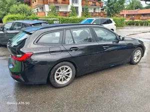 BMW 320 d Tour. Advantage LED Live Cockpit Bild 2