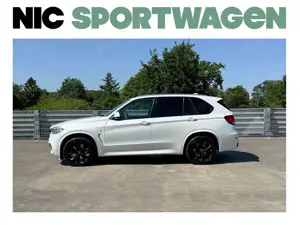 BMW X5 xDrive 50i SPORT-PAKET M TECHNIK 26.465 € NET