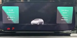 Volkswagen Golf 1.5 eTSI OPF DSG Style