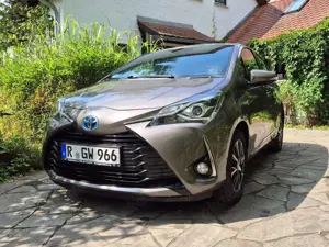 Toyota Yaris Yaris Hybrid Hybrid 1.5 VVT-i Team Deutschland