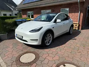 Tesla Model Y Model Y Long Range Dual Motor AWD