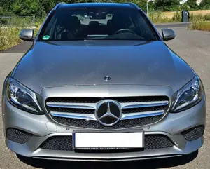 Mercedes-Benz C 220 C 220 d T 9G-TRONIC Avantgarde