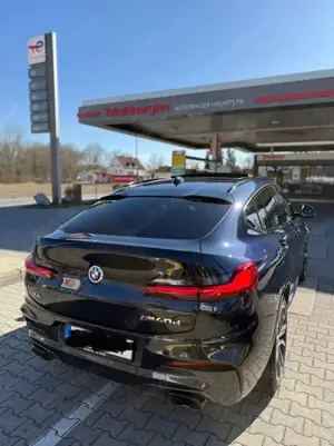 BMW X4 M M40d - mit Panorama - Scheckheftgepflegt Bild 4