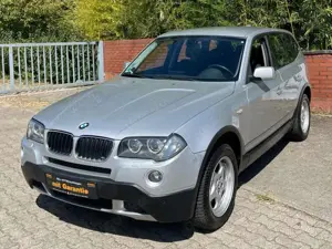 BMW X3 2.0d // Automatik // Scheckheft // Allrad //