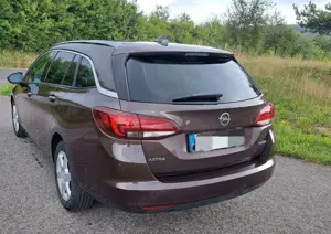 Opel Astra Astra 1.4 Turbo Sports Tourer Dynamic Bild 2