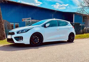 Kia Ceed / cee'd Ceed 1.6 T-GDI GT-Track