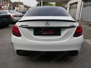 Mercedes-Benz C 43 AMG C 43 AMG 4Matic+LED Fahrassist High End BurmestKam Bild 4