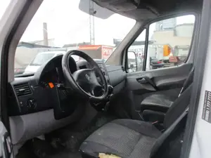 Mercedes-Benz Sprinter 313 CDI Bild 3