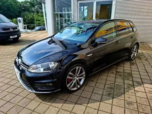Volkswagen Golf R-Line SM "Cup" mit "R-Line" Exterieurpaket uvm. Bild 3
