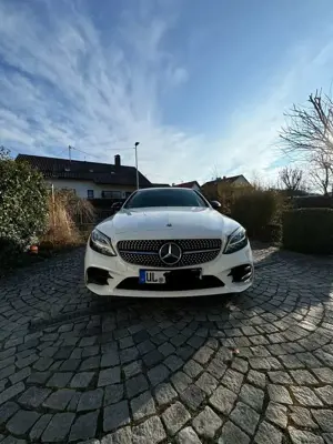 Mercedes-Benz C 180 9G-TRONIC AMG Line VB