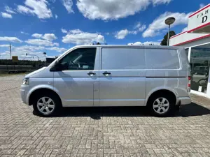 Volkswagen T5 2,0 TDI DSG/AHK/Xenon Bild 2