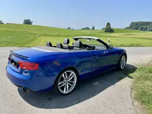 Audi A5 Cabrio 2.0 TFSI quattro S tronic Bild 3