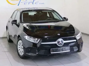 Mercedes-Benz A 180 D 8G-DCT"NAVIGATION"AHK"SPUR"RÜCKFAHRKAMERA