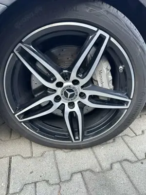 Mercedes-Benz E 350 d T 4MATIC Aut. Bild 5