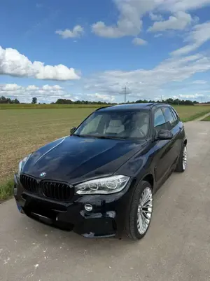 BMW X5 xDrive30d 7 Sitze M-Paket Sportpaket Head Up Pano