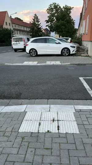 Mercedes-Benz B 200 Progressive