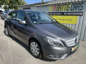 Mercedes-Benz B 220 CDI (BlueEFFICIENCY) 7G-DCT* Bi-Xenon*2.Hand*