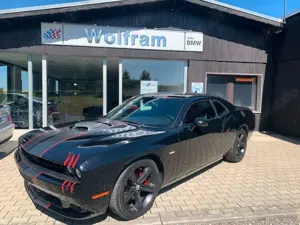 Dodge Challenger 5,7 Shaker/SRT Edition