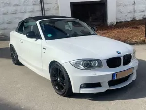 BMW 120 120d Cabrio Aut. M- Line