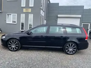 Volvo V70 Kombi Black Edition*Automatik*Volleder*2.HD*