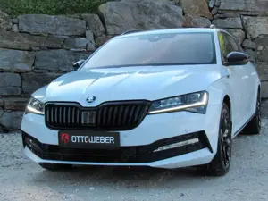Skoda Superb 2.0 TDI 4x4 SPORTLINE COMBI 360° STANDHEI Bild 2
