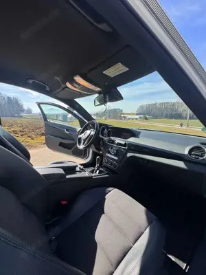 Mercedes-Benz C 220 C 220 CDI BlueEfficiency (204.302) AMG Coupé Spor Bild 5