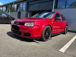 Volkswagen Golf GTI TDI R32-Style