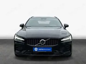 Volvo V60 B4 D Plus Dark Bild 3
