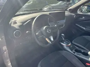 Nissan Juke N-CONNECTA 1.0 DIG-T 7DCT beheizb. Lenkrad,Navi Bild 4